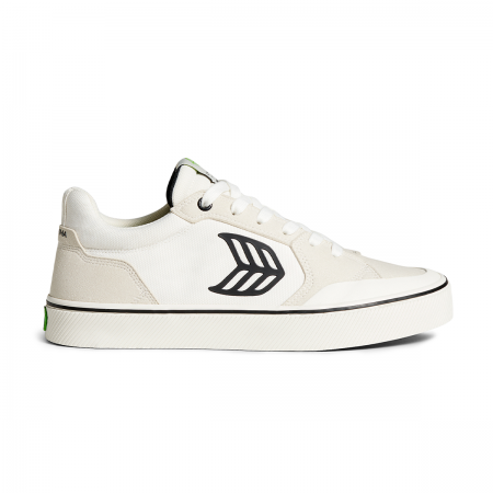 Cariuma-VALLELY Skate Vintage White Suede and Off-White Cordura Black Logo  - 10,5/43,5